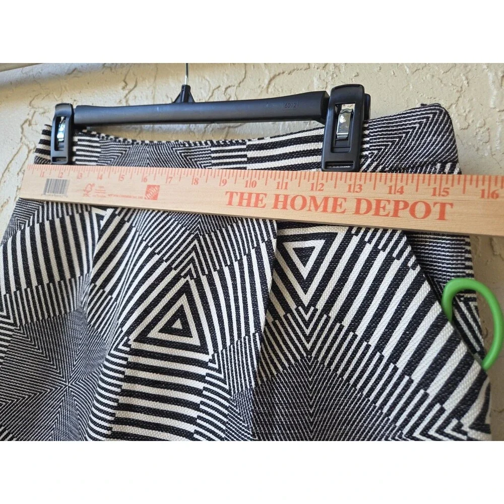 Anthropologie HD In Paris Skirt SMALL Retro Pockets Geometric Black White Layer
